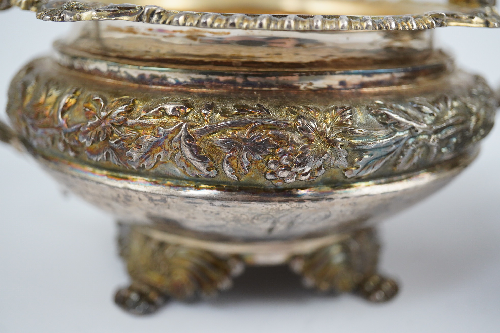 A George IV provincial silver cream jug and sugar bowl, by John Walton